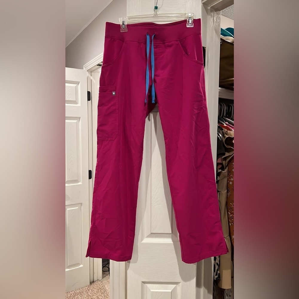 TRADING Raspberry Sorbet Kade Cargo small petite